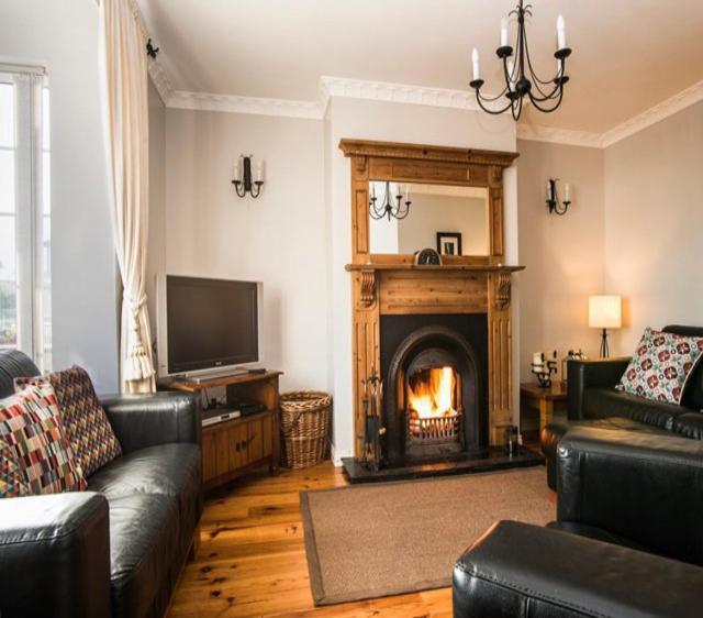 Superior 4 Bed House In Moville Donegal . Villa Buitenkant foto
